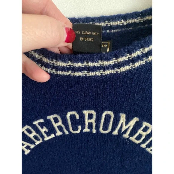 Vintage Abercrombie & Fitch 100% Shetland Wool Navy Blue Logo Sweater Large - Picture 3 of 5